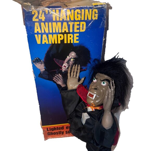 Vintage Gemmy Halloween 24” Hanging Animated Vampire Decoration - Picture 1 of 7